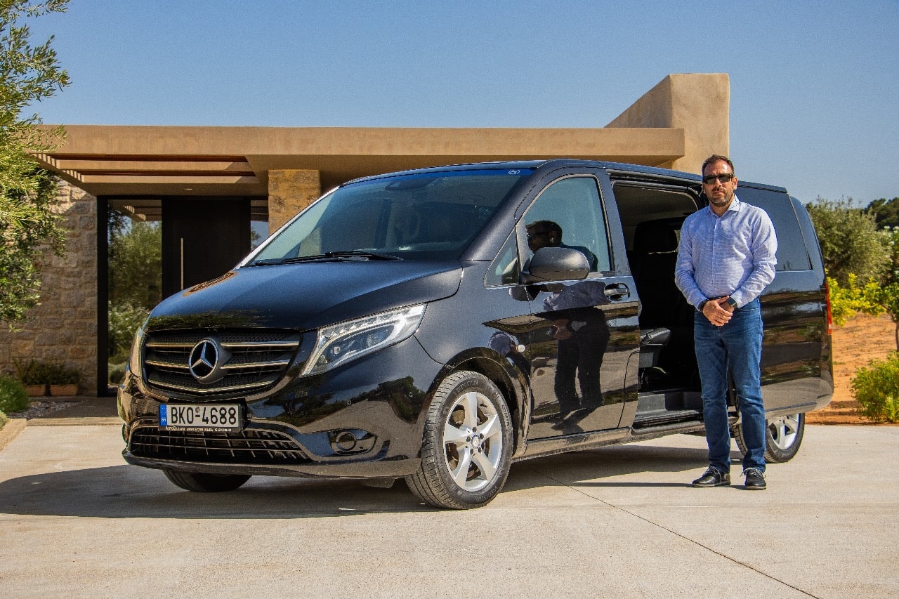 Premium private transfers, Costa Navarino to Kalamata Airport and Athens Airports, ancient sites, and seaside towns in Messinia.