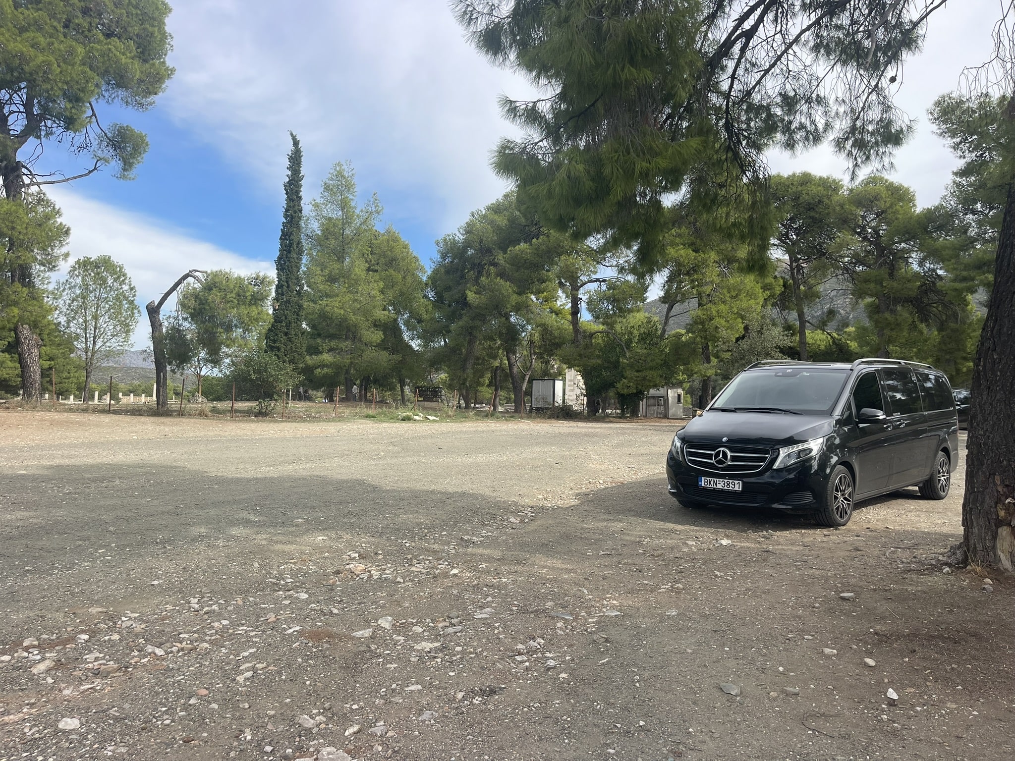 Premium private transfers, Costa Navarino to Kalamata Airport and Athens Airports, ancient sites, and seaside towns in Messinia.
